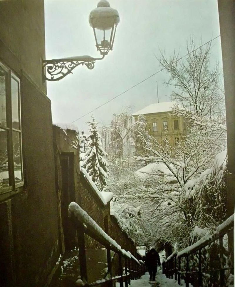 Kapucinske stube 1976. godine, vidi se palača Pongrazt